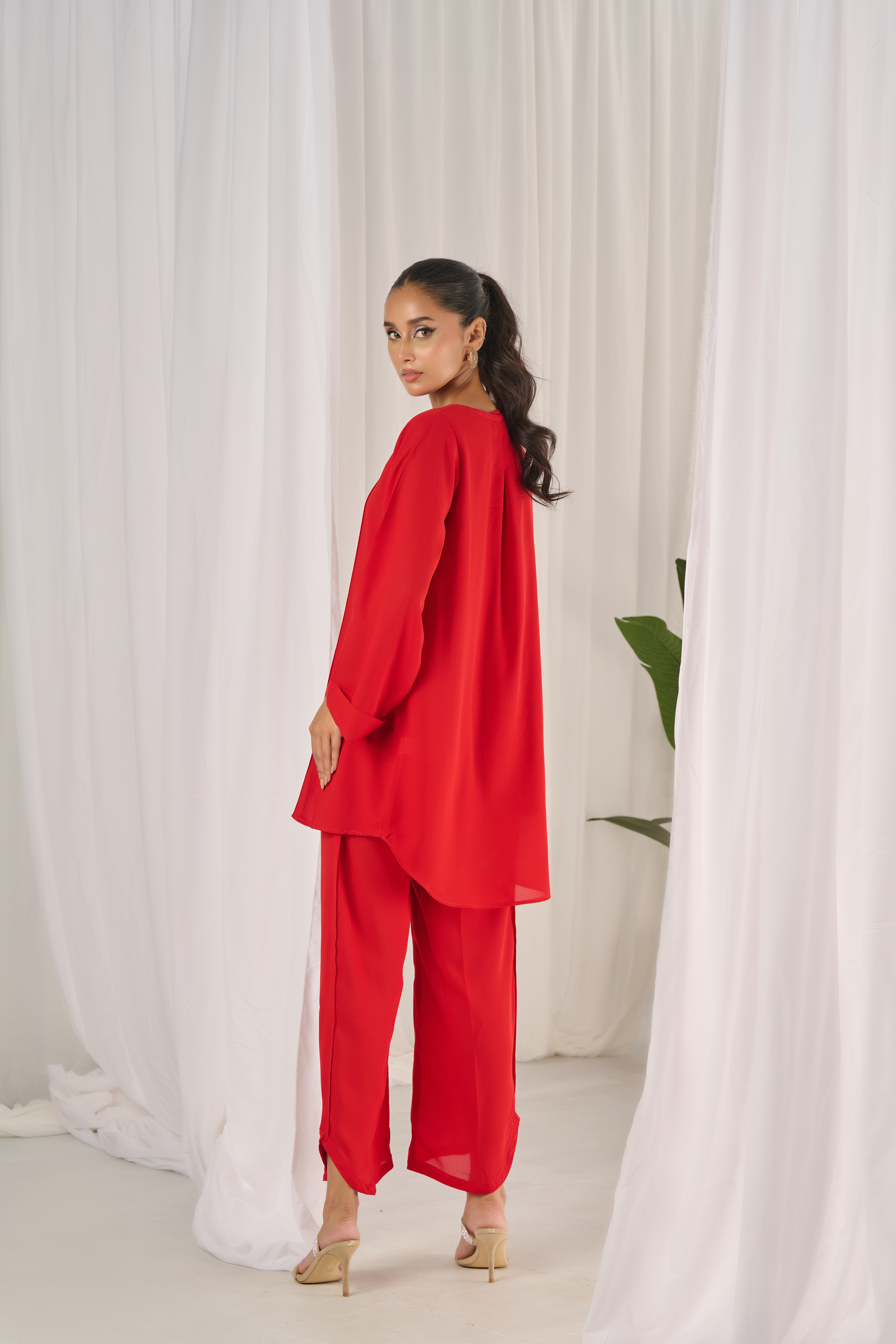 Scarlet | 2-Piece